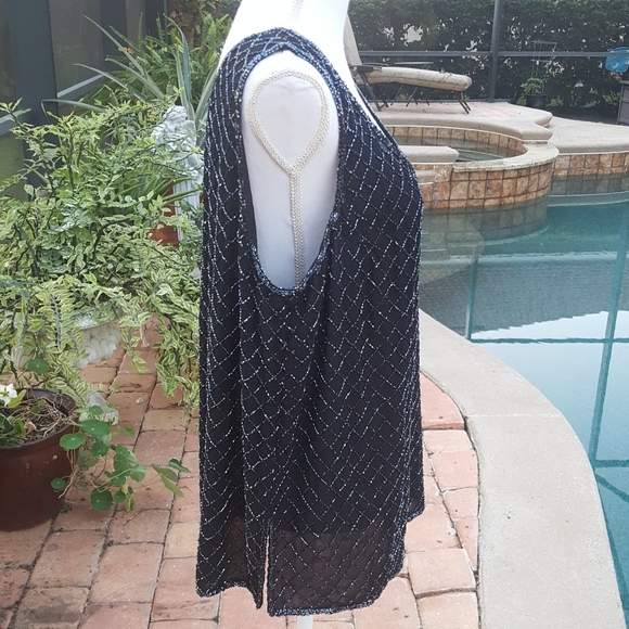 August Max Woman Party Beaded Sleeveless Top - Picture 3 of 8